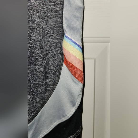 PINK ULTIMATE SPORTS LEGGINGS! - Picture 3 of 8